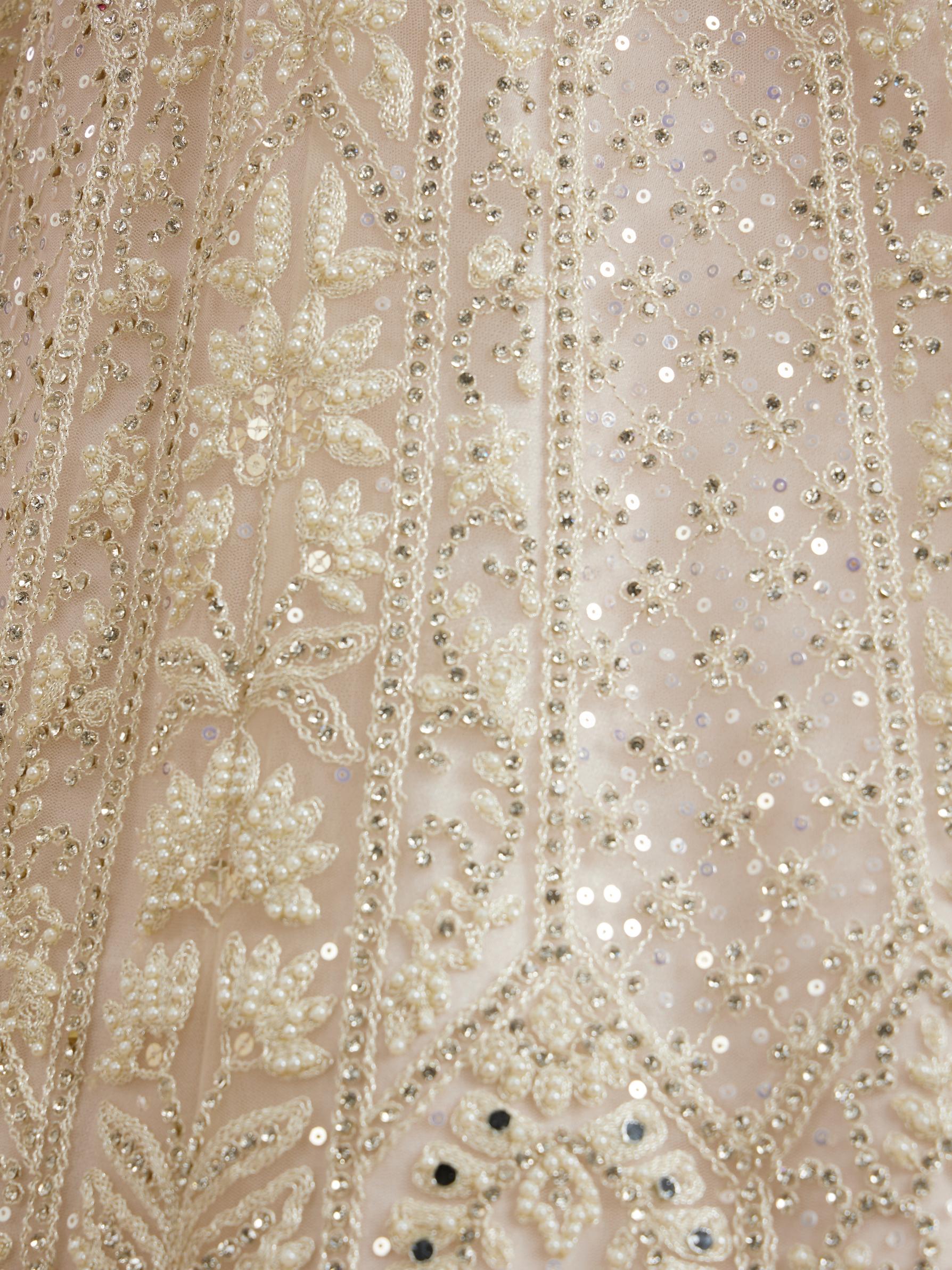 Twamev Women Ravishing Cream Lehenga Ensemble
