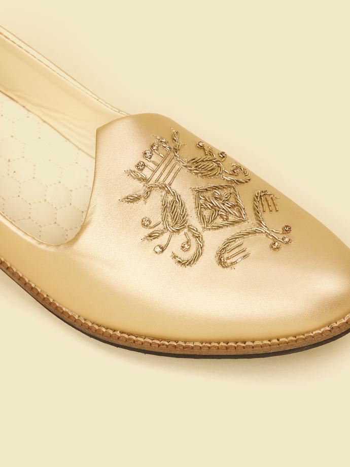 Twamev Men Golden Elegance Juti