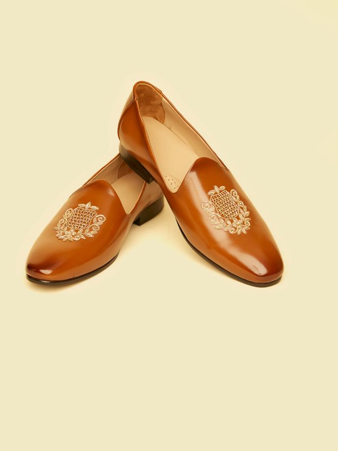 Twamev Men Classic Brown Juti