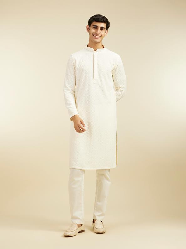 Diwas Men Cream White Chikankari Kurta with Sequin