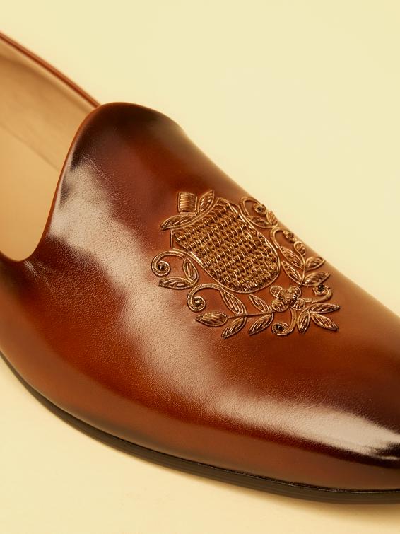 Twamev Men Elegant Brown Jutis for Celebrations