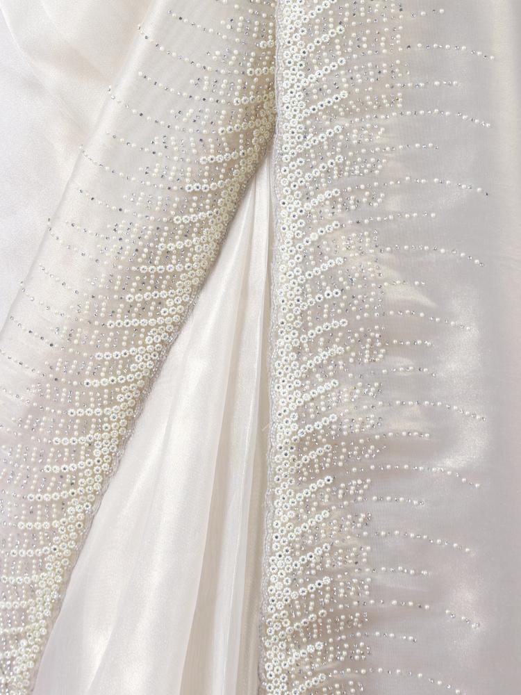 Twamev Women Creamy Sheen Organza Saree