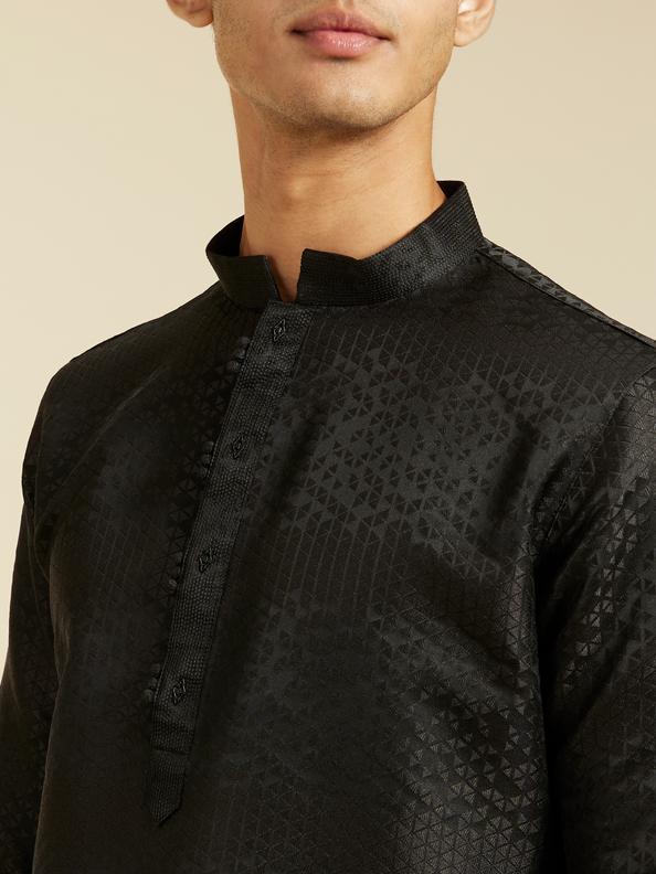 Diwas Men Ebony Black Triangular Self Patterned Kurta