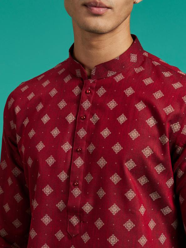 Diwas Men Maroon Red Buta Printed Kurta