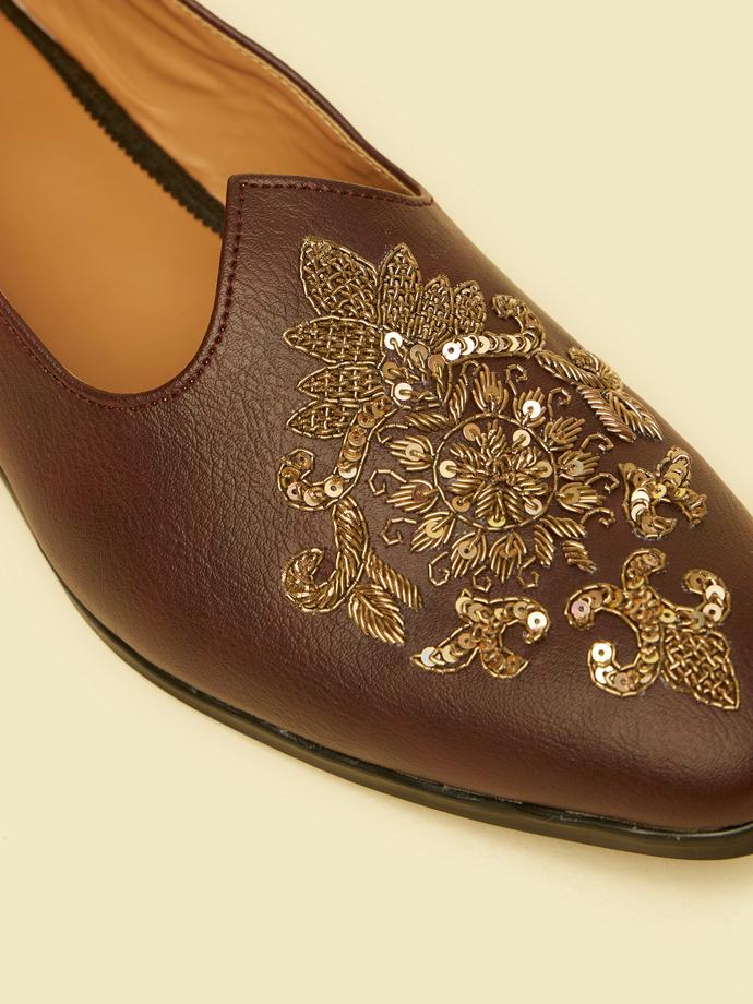 Twamev Men Dapper Brown Jooti