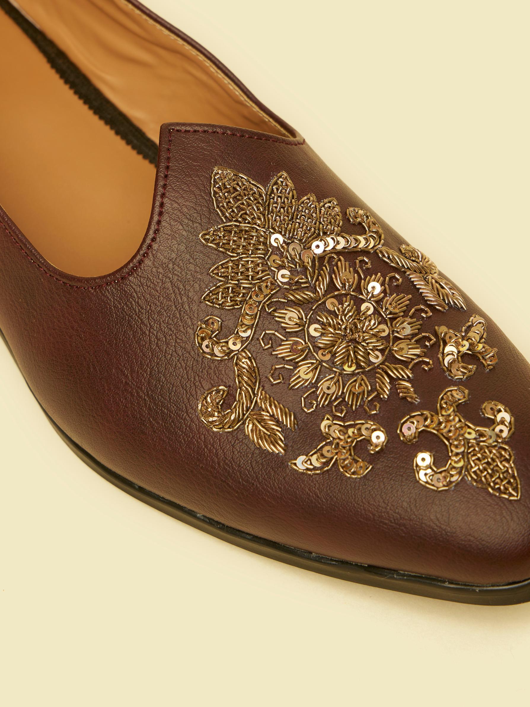 Twamev Men Dapper Brown Jooti