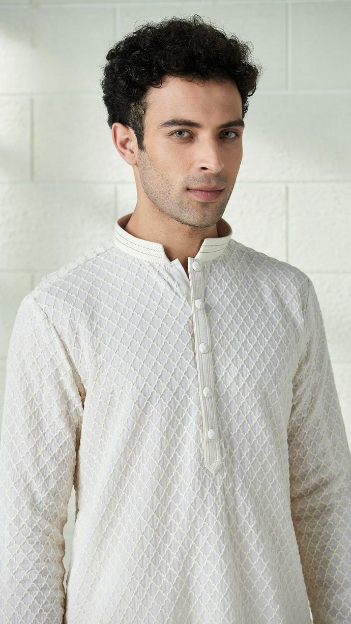 Twamev Men Creamy White Chikankari Embroidered Kurta Set