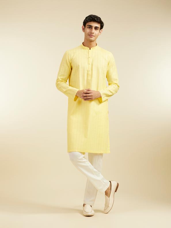 Diwas Men Corn Yellow Linear Patterned Kurta