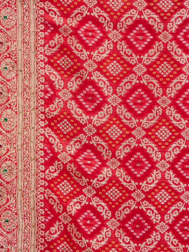 Twamev Women Lustrous Georgette Red Saree