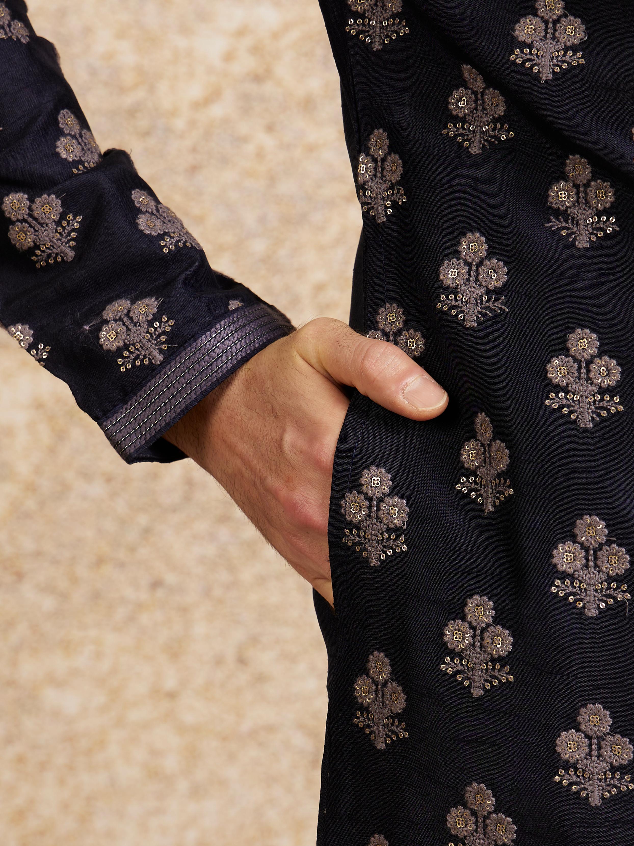 Twamev Men Navy Blue Floral Motif Kurta Set