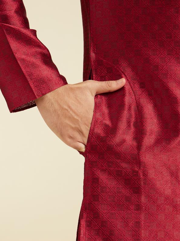 Diwas Men Maroon Red Lattice Patterned Kurta