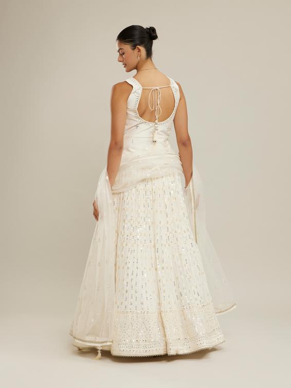 Twamev Women Dazzling Cream Lehenga