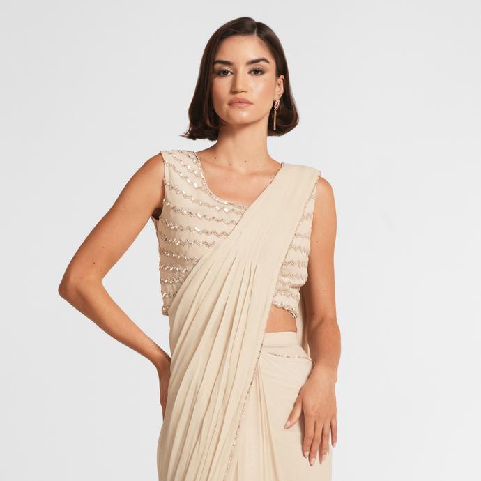 Twamev Women Twinkling Cream Georgette Saree