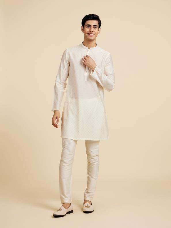 Diwas Men Cream White Grid Patterned Kurta