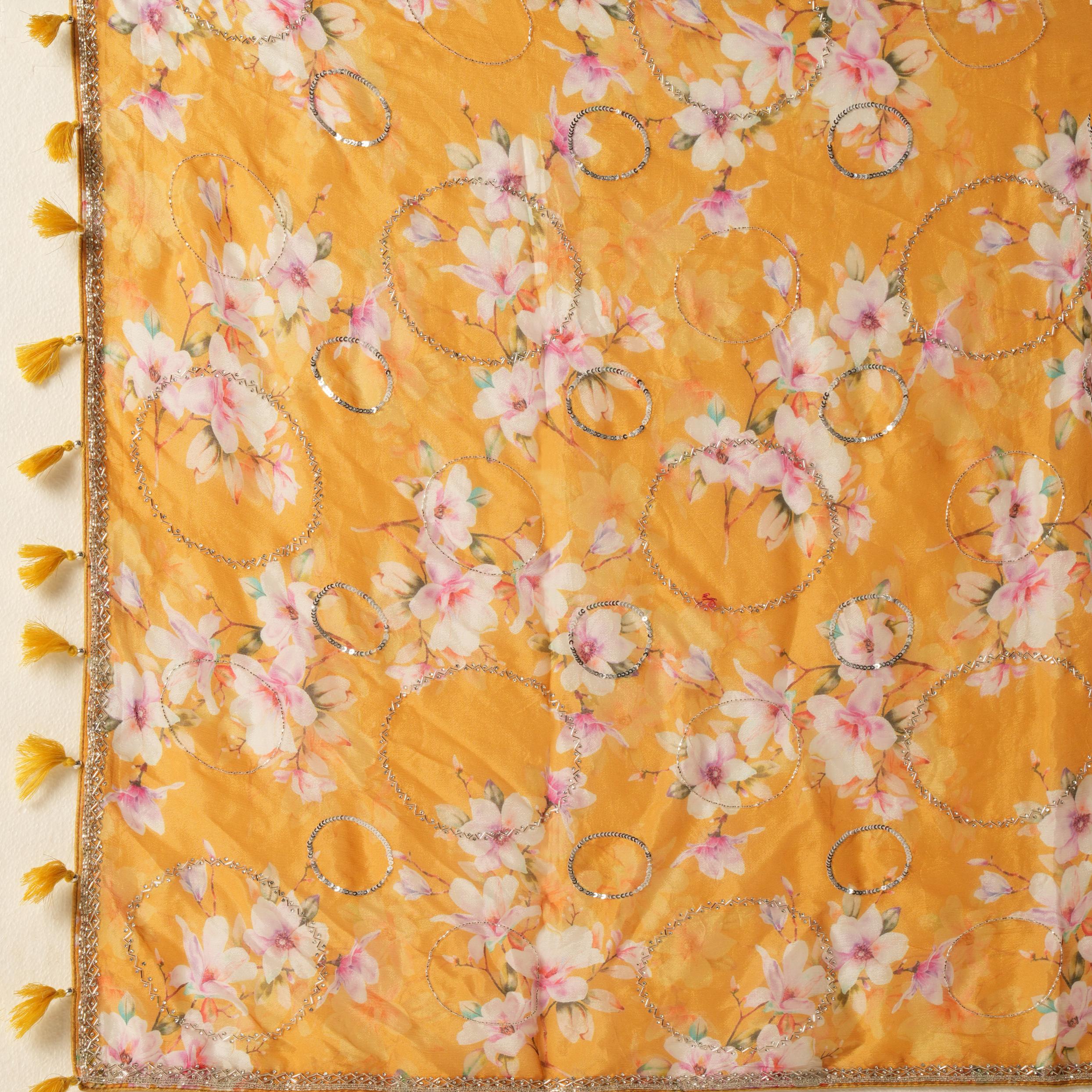 Twamev Women Vivacious Yellow Georgette Saree