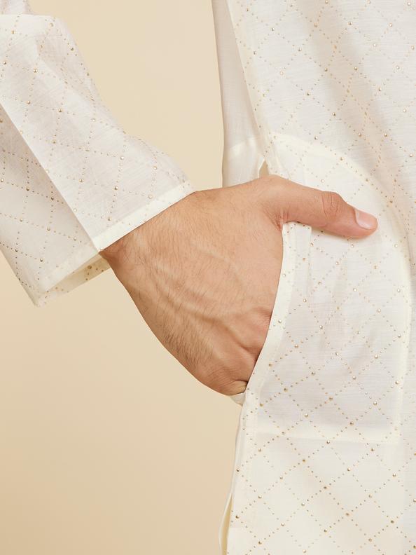 Diwas Men Cream White Grid Patterned Kurta