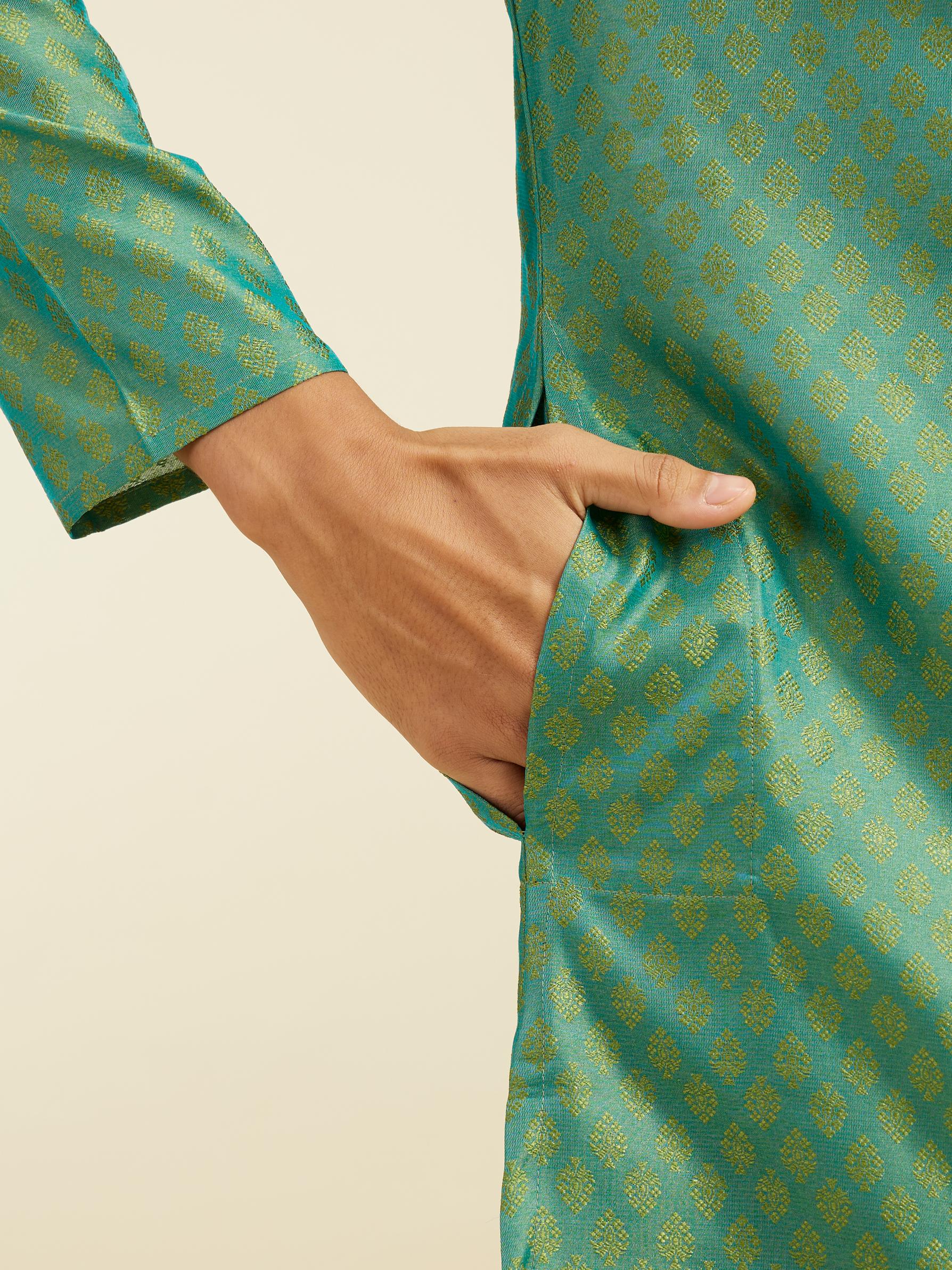 Diwas Men Soft Green Buta Patterned Kurta