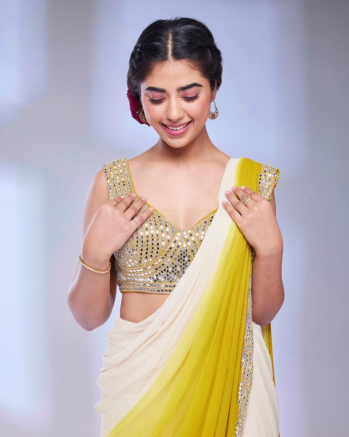 Twamev Women Radiant Mustard & Cream Georgette Saree