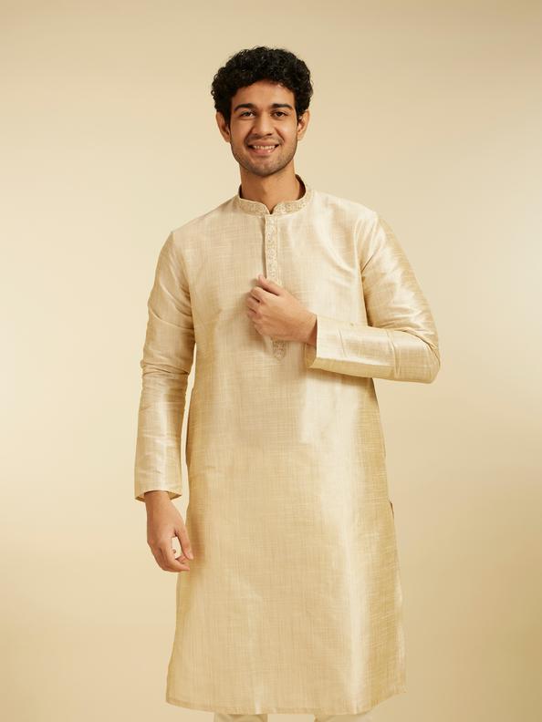 Diwas Men Pista Green Self Textured Kurta with Embroidered Placket