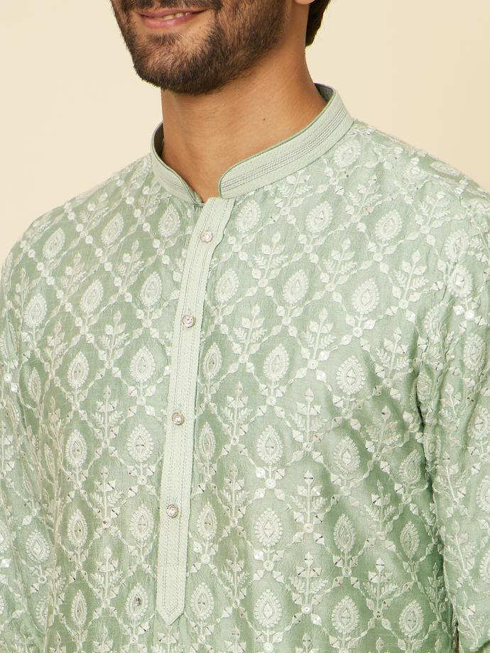 Twamev Men Light Green Floral and Leaf Jaal Patterned Kurta Set