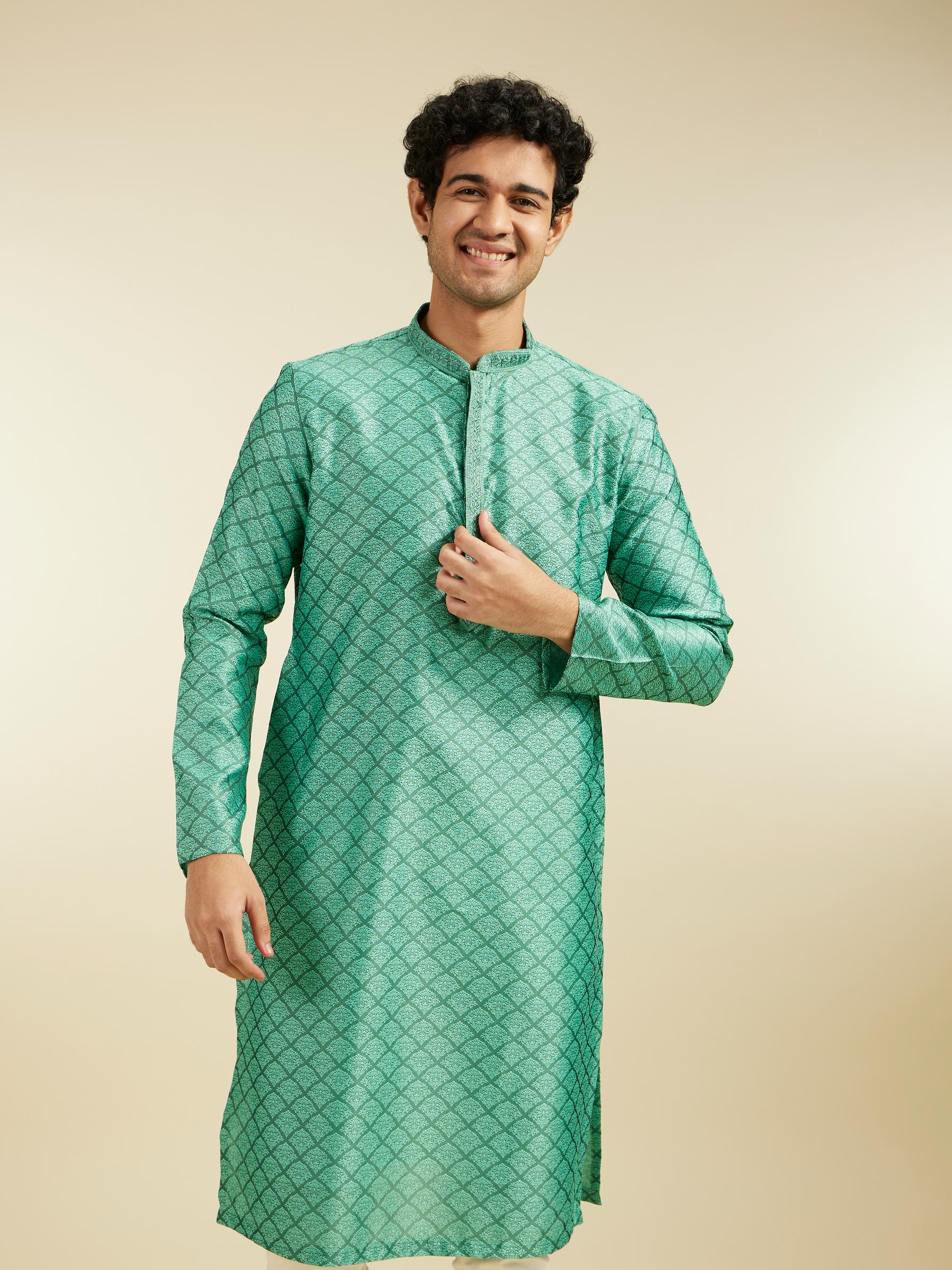 Diwas Men Soft Green Jaal Patterned Kurta