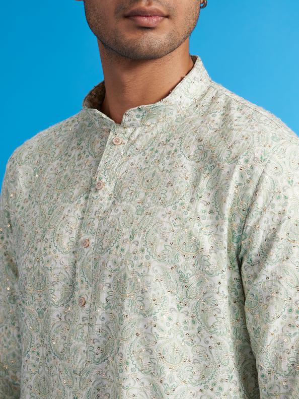 Diwas Men Soft Green Paisley Patterned Kurta with Rhinestones