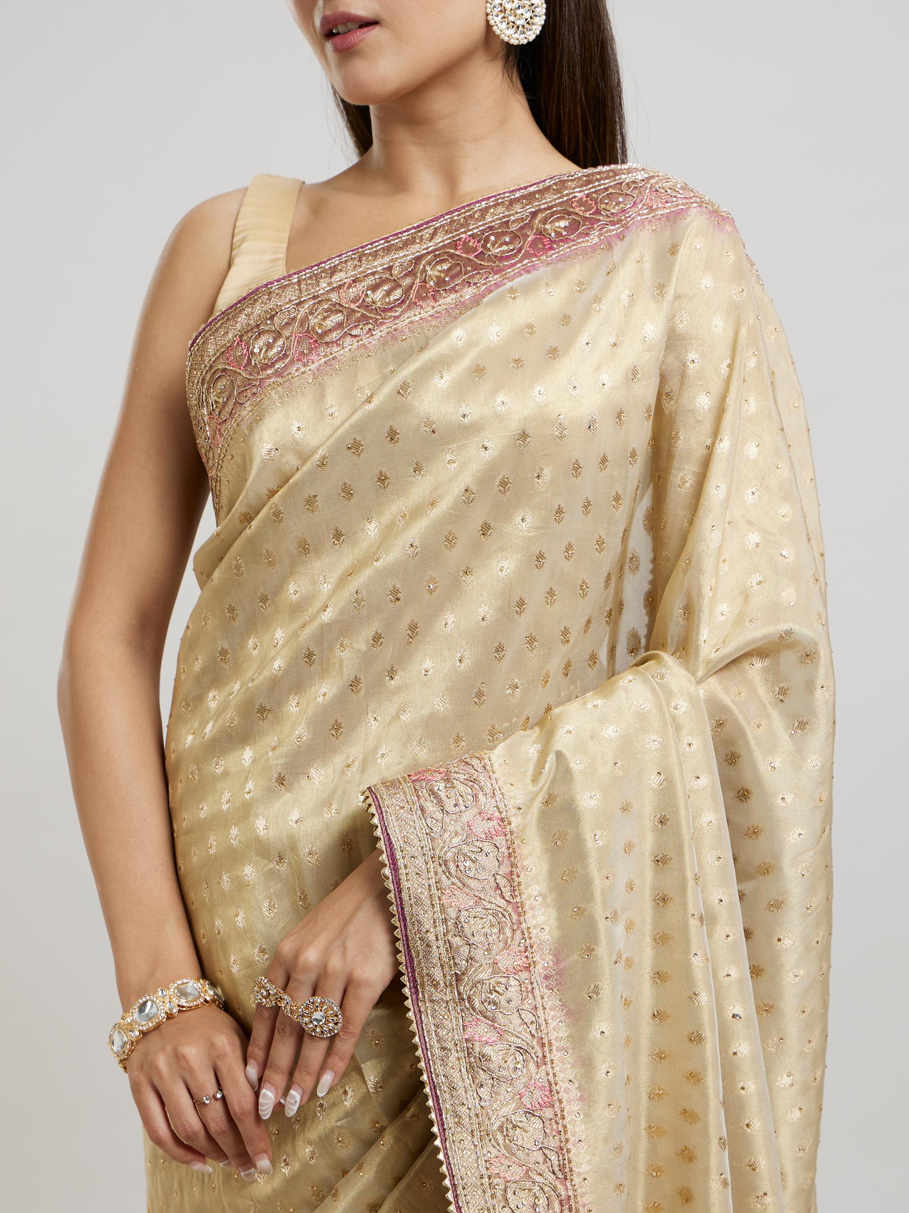 Twamev Women Purple Magic Tissue Saree