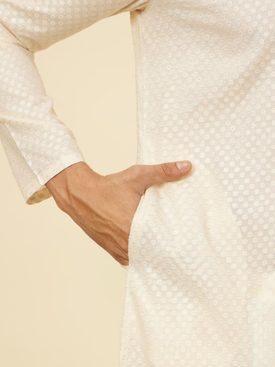 Twamev Men Beige Self Dotted Patterned Kurta Set
