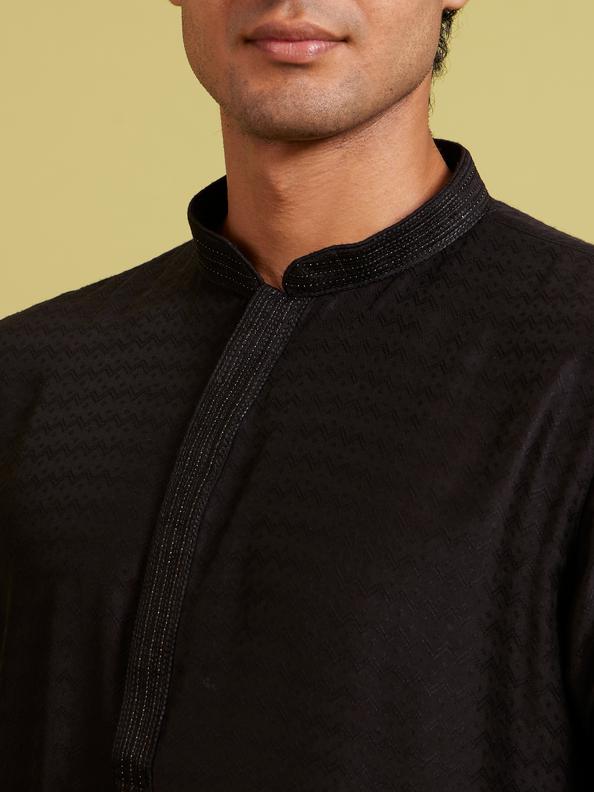 Diwas Men Midnight Black Self Patterned Kurta with Striped Collar