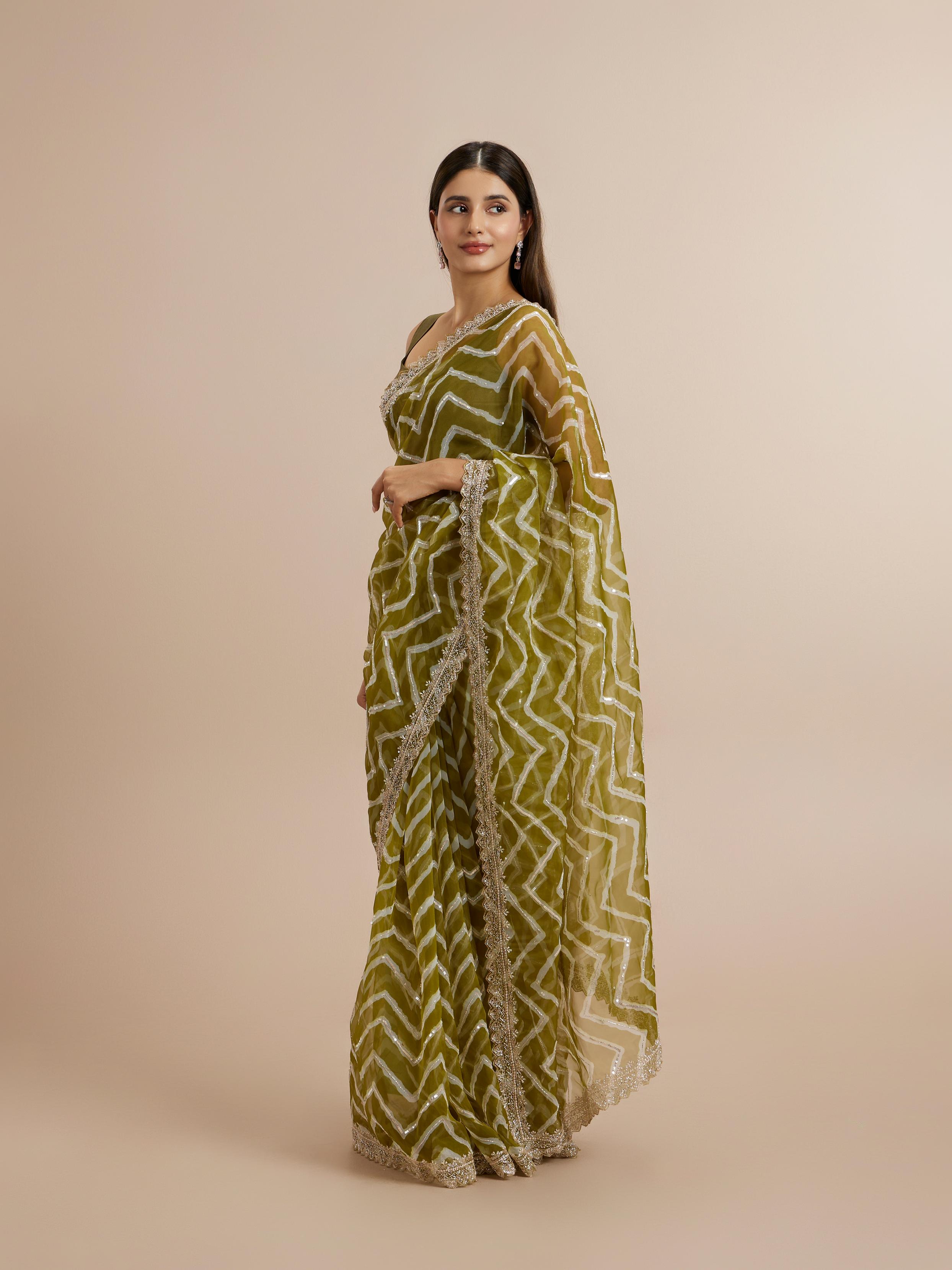 Twamev Women Emerald Organza Charm Saree