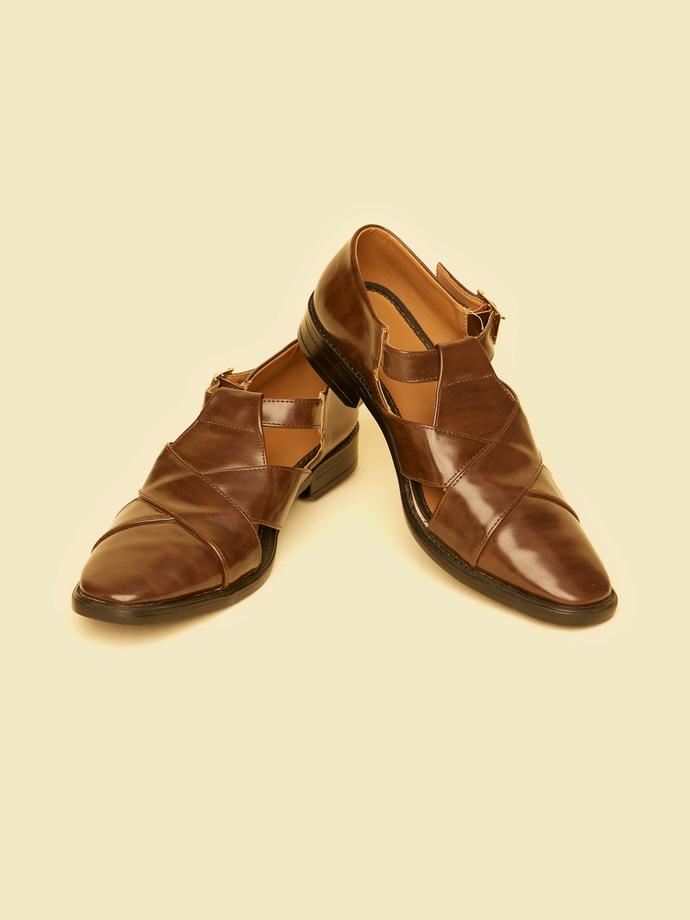 Twamev Men Dark Brown Faux Leather Jooti