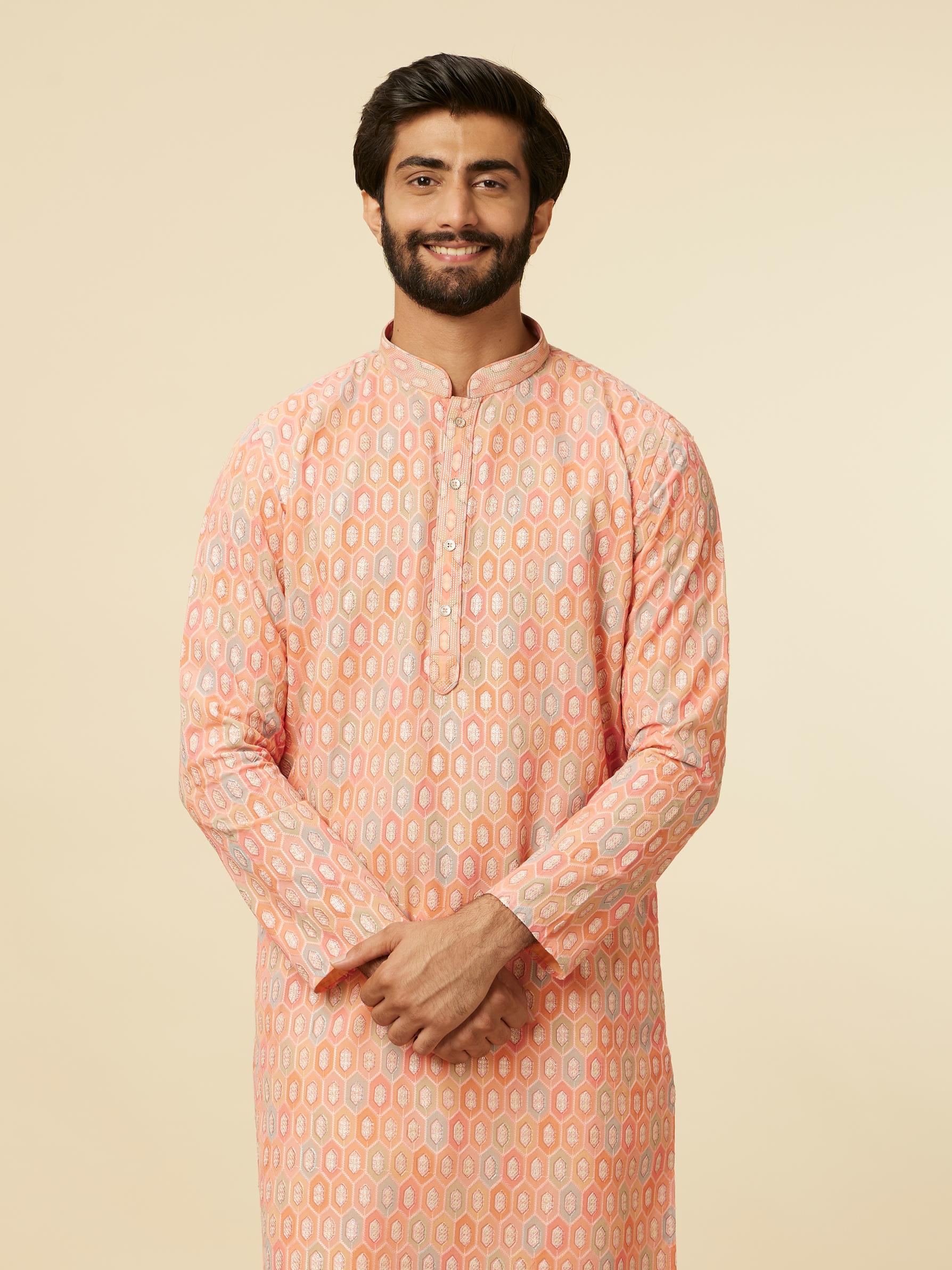 Twamev Men Peach Hexagonal Patterned Kurta Set
