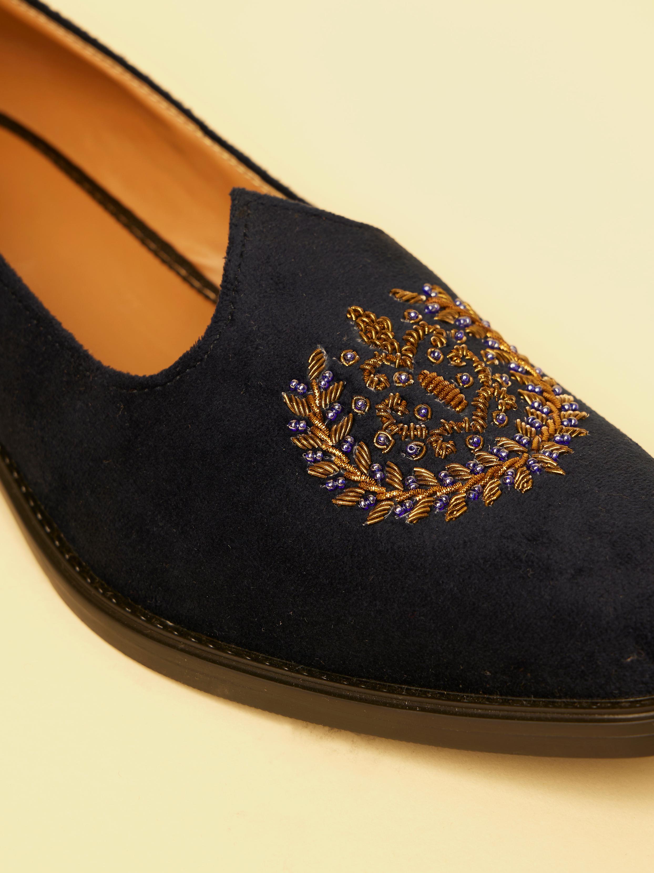 Twamev Men Blue Velvet Opulence Juti