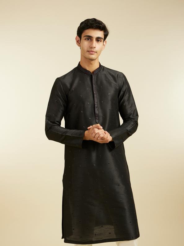 Diwas Men Midnight Black Buta Embroidered Kurta with Sequin Work
