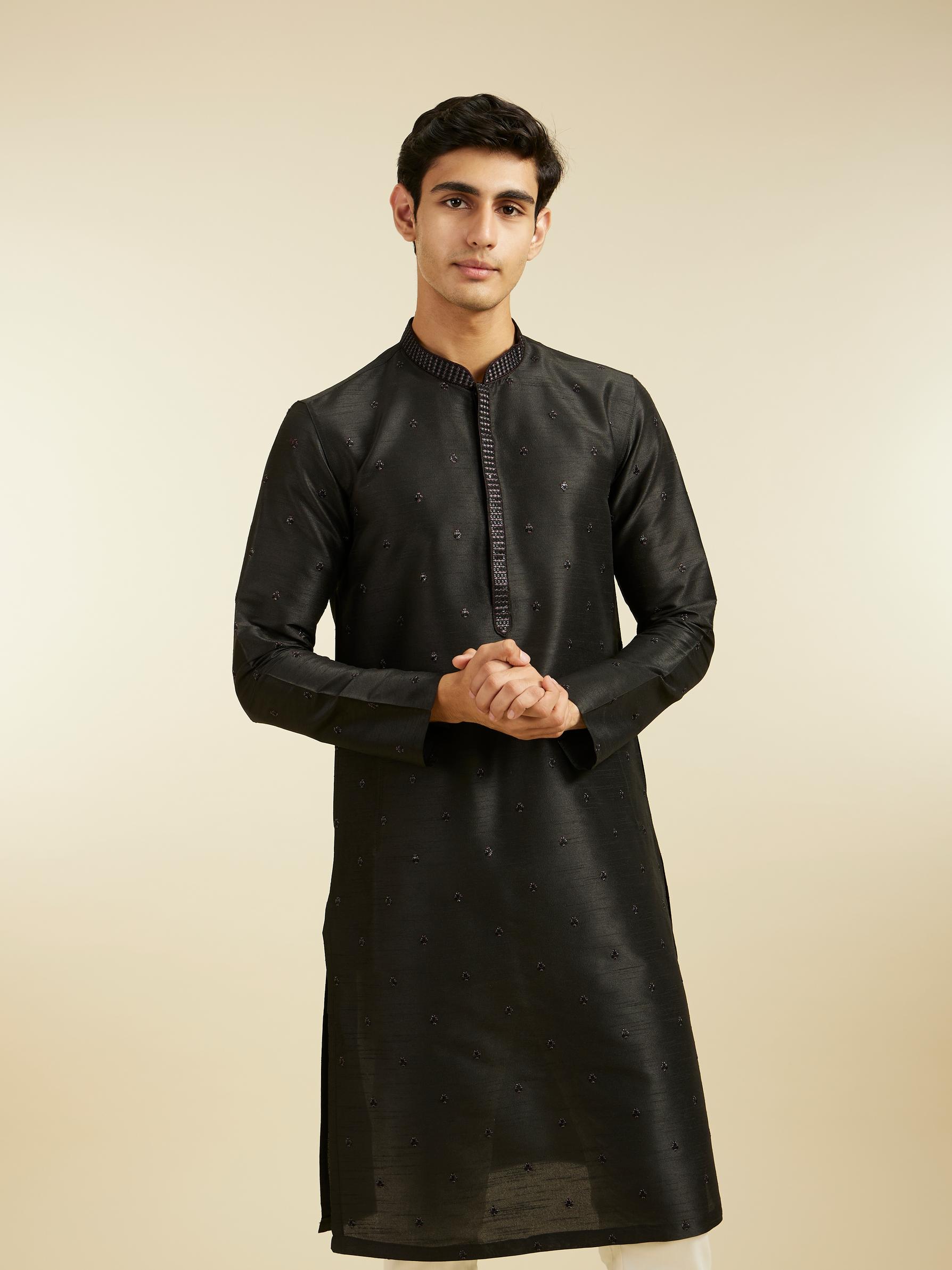 Diwas Men Midnight Black Buta Embroidered Kurta with Sequin Work