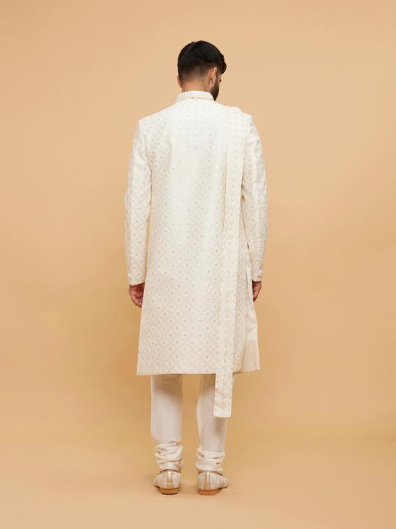 Twamev Men Warm White Grid Patterned Sherwani Set with Sequin Embellishments