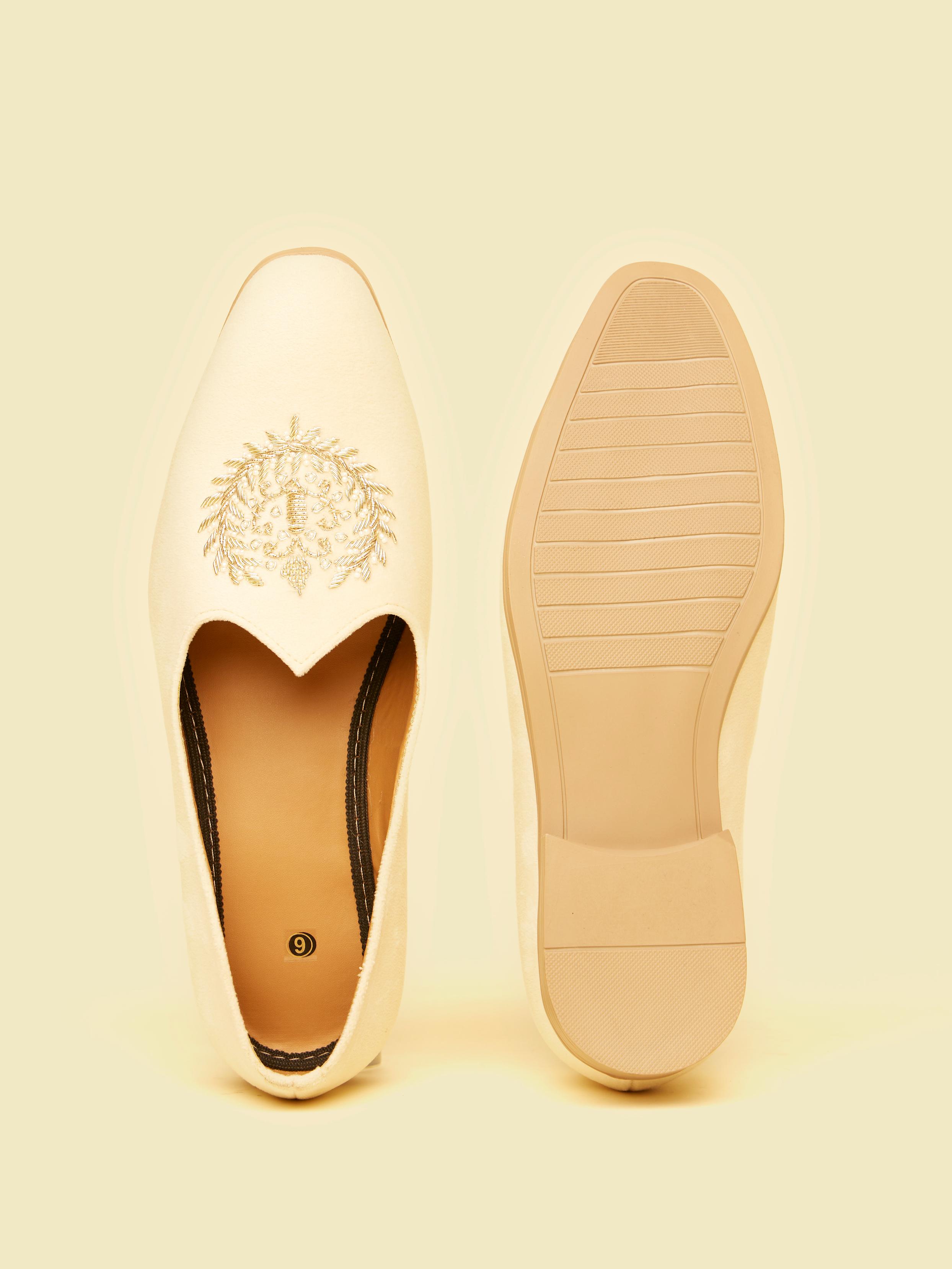 Twamev Men Cream Velvet Splendor Juti