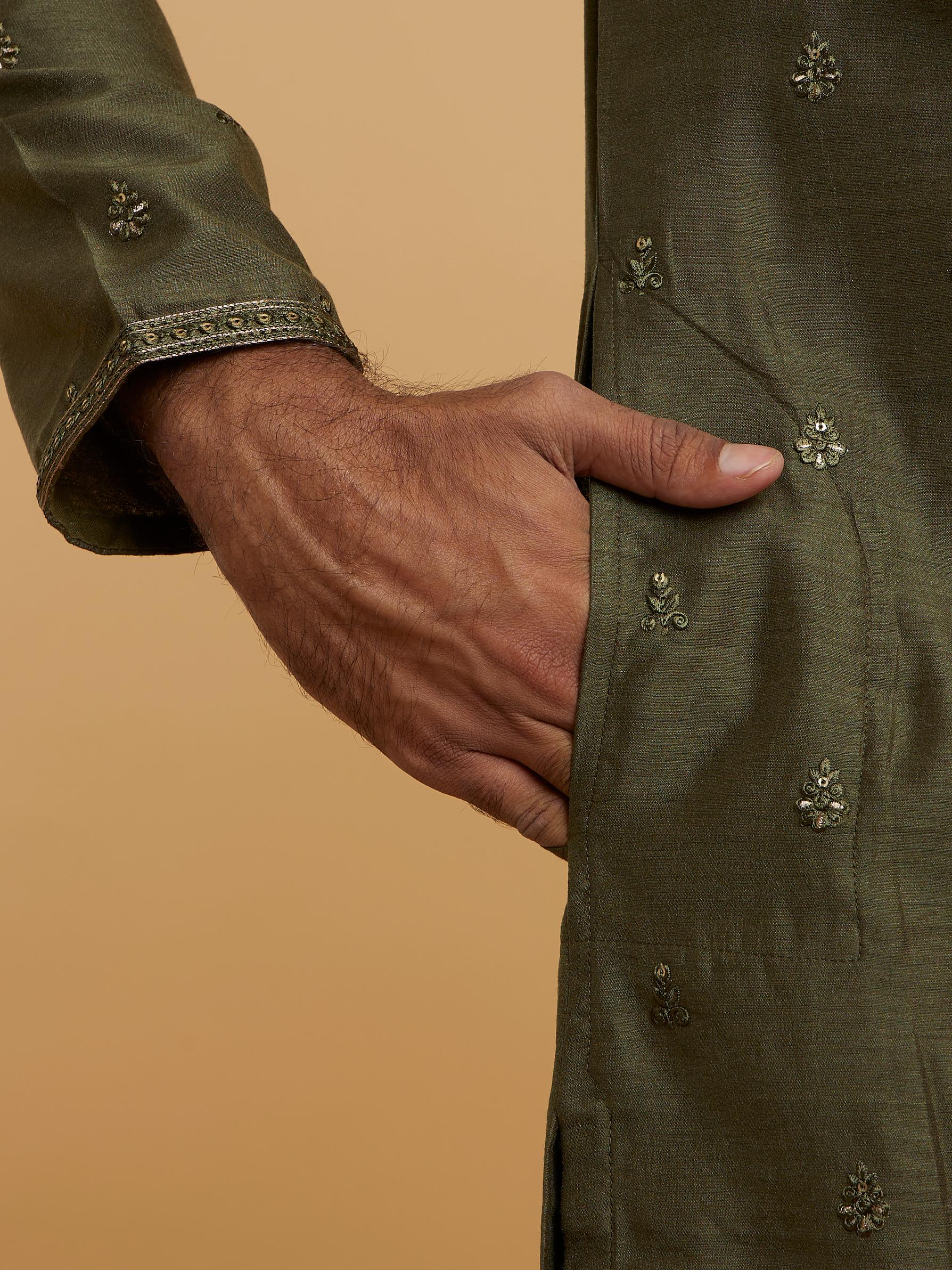 Twamev Men Emerald Elegance Kurta Pajama
