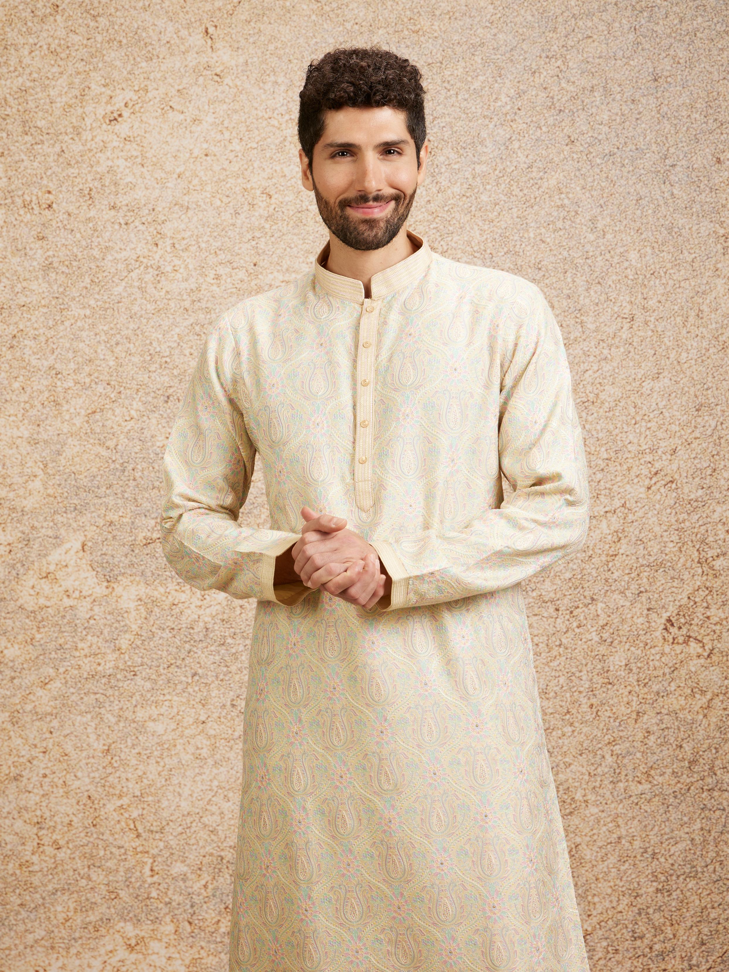 Twamev Men Peach Zari Embroidered Kurta Pajama