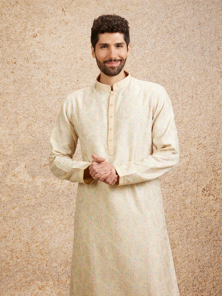 Twamev Men Peach Zari Embroidered Kurta Pajama