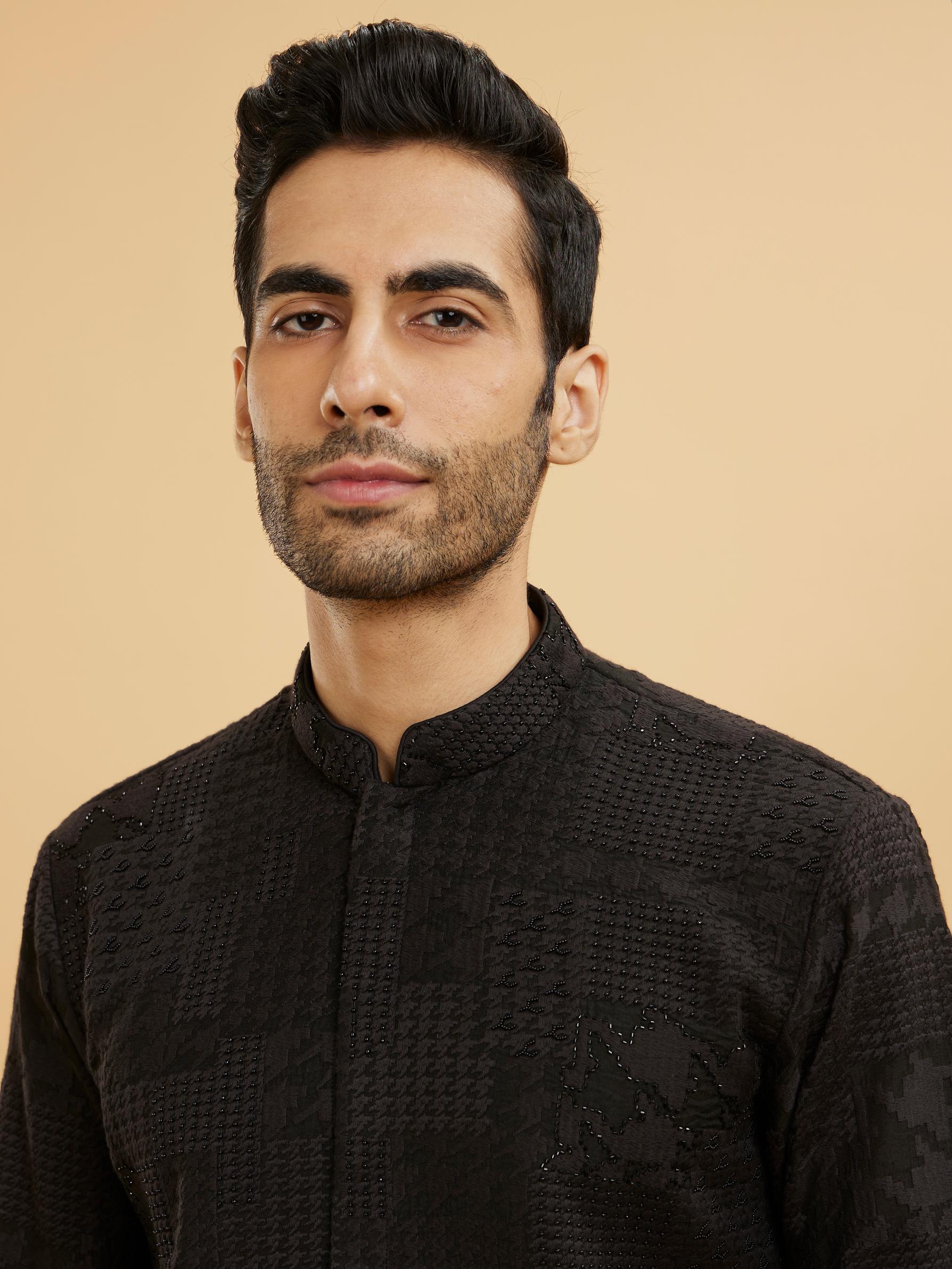 Twamev Men Charcoal Black Self Patterned Kurta Set with Shimmery Highlights
