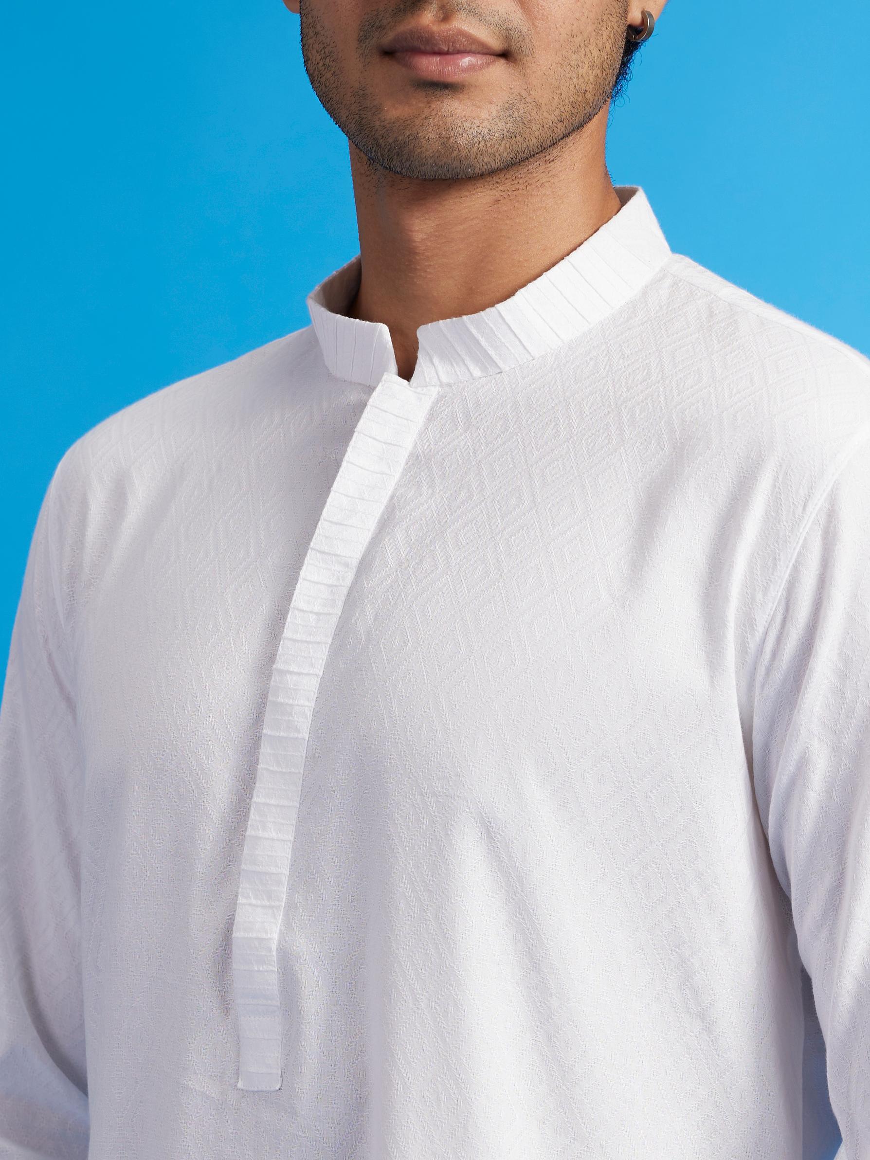 Diwas Men Warm White Plain Classic Kurta