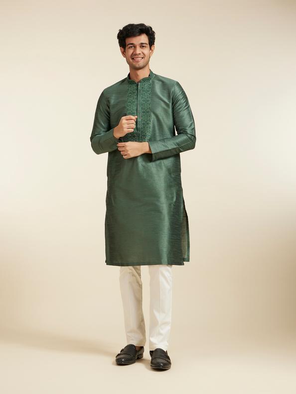 Diwas Men Bottle Green Plain Kurta With Embroidered Neckline