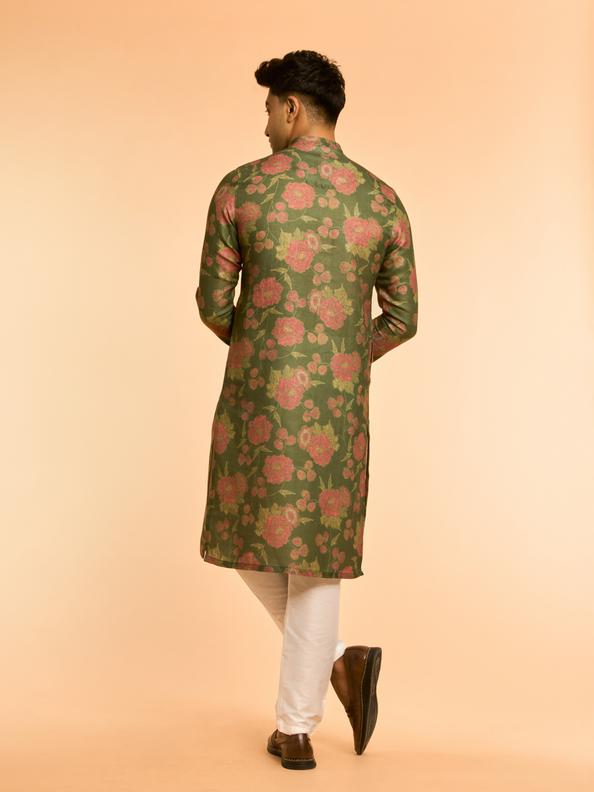 Diwas Men Dashing Dark Green Kurta