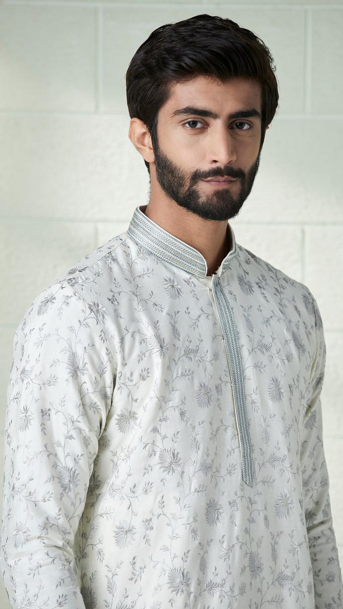 Twamev Men Off white and Silver grey Floral Design Kurta Set