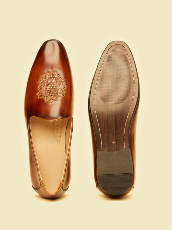 Twamev Men Elegant Brown Jutis for Celebrations