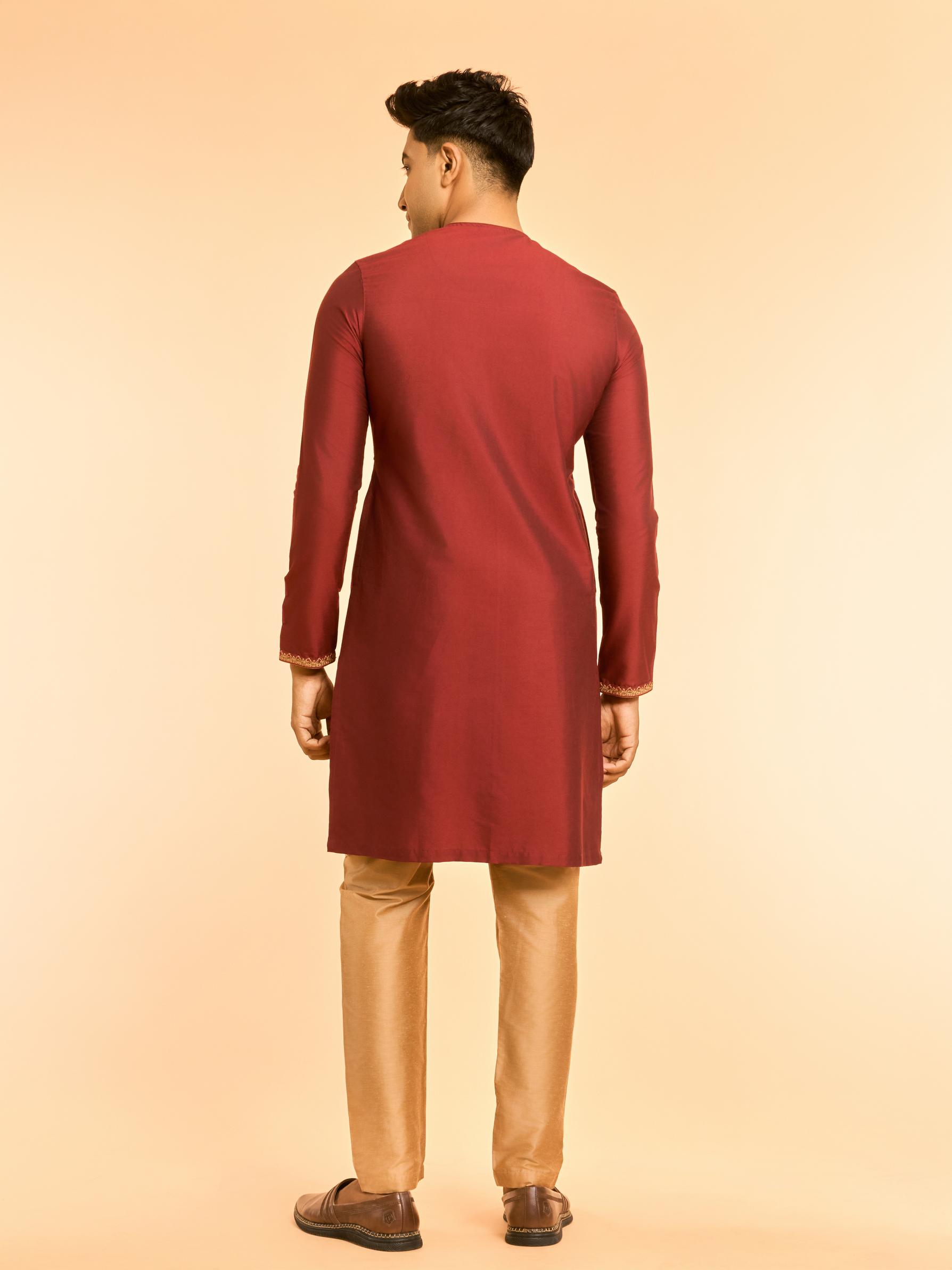 Diwas Men Dazzling Maroon Kurta