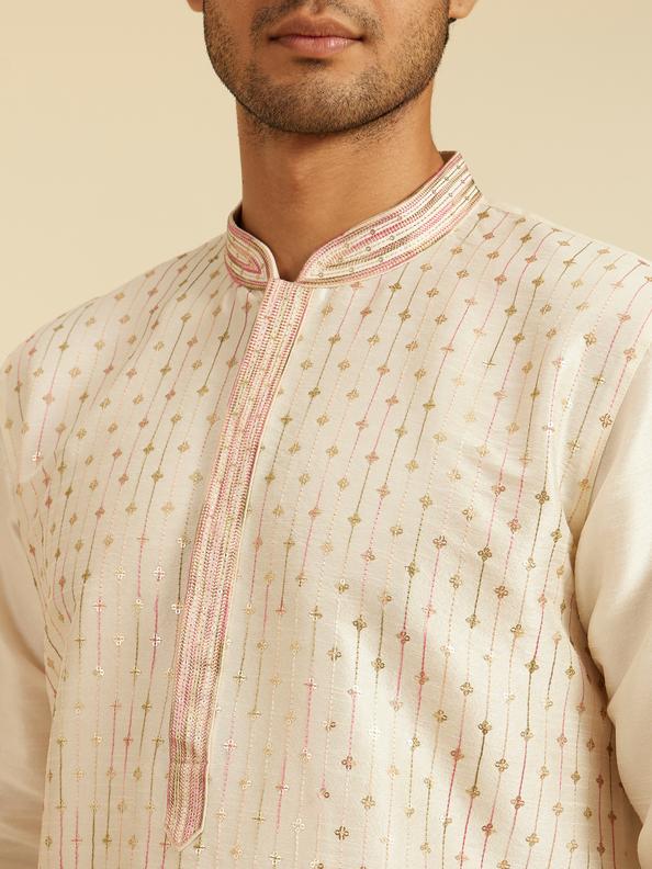 Diwas Men Warm White Linear Patterned Kurta with Sequin Work