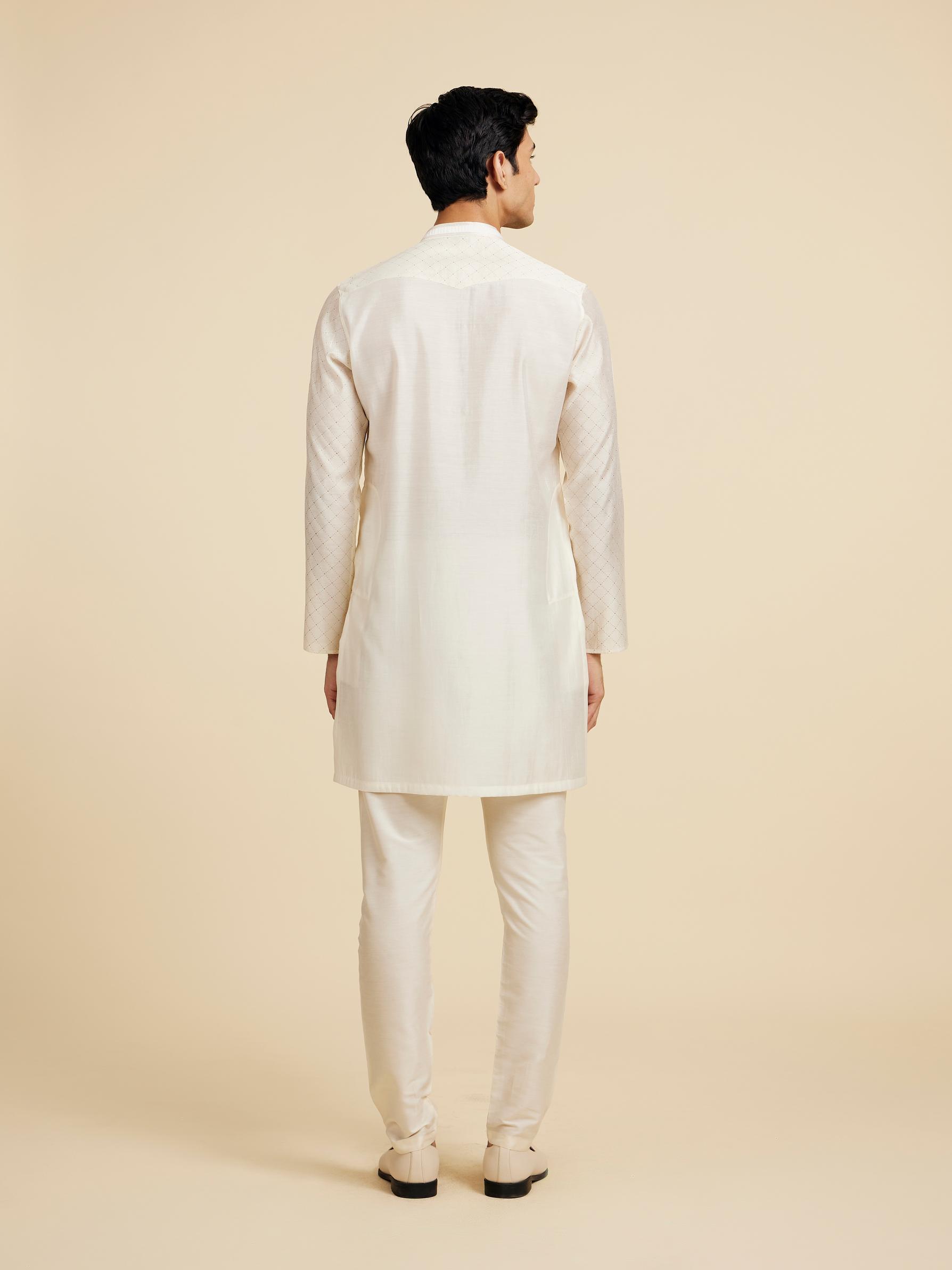 Diwas Men Cream White Grid Patterned Kurta