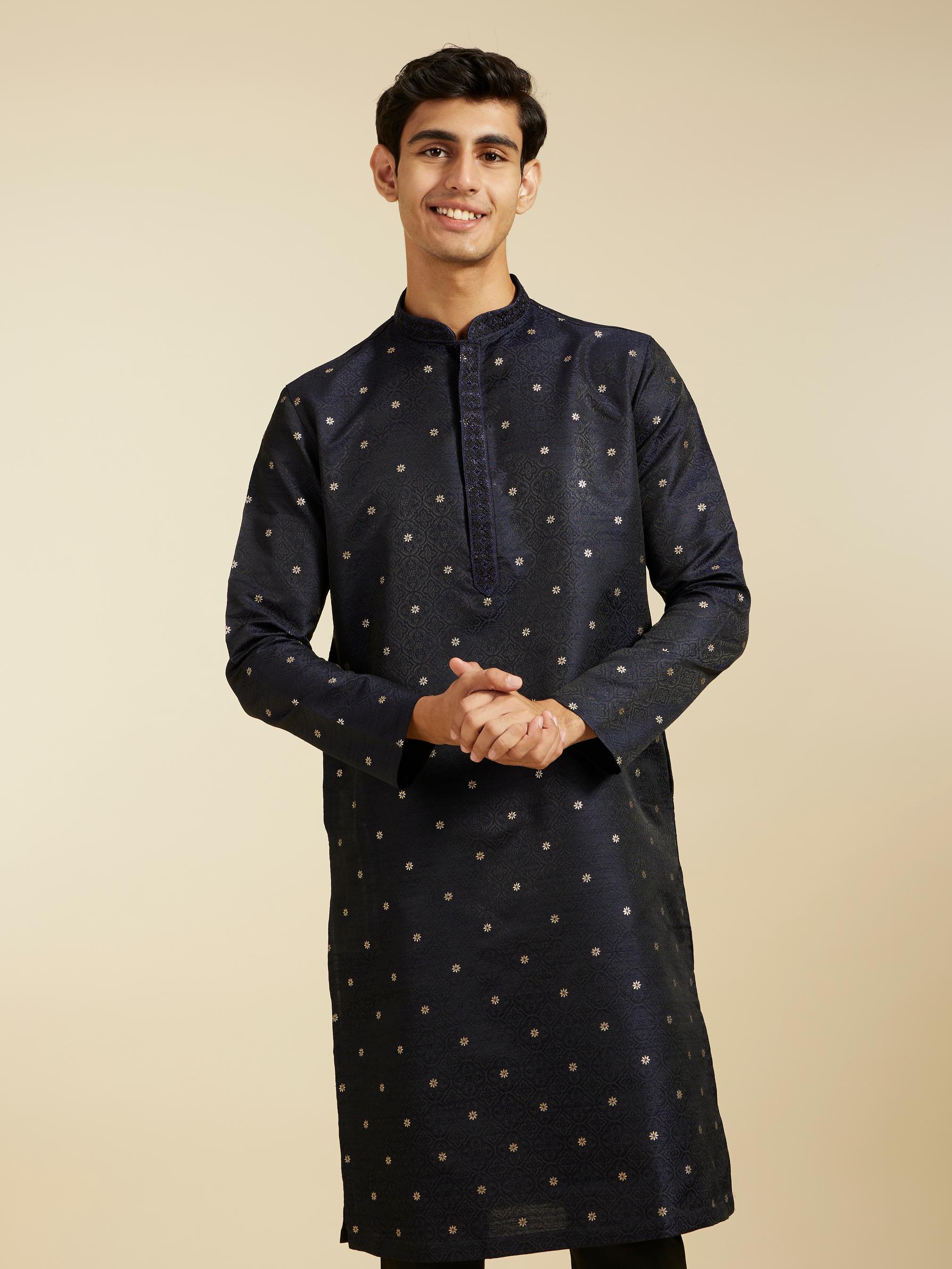 Diwas Men Indigo Blue Grid Patterned Kurta with Floral Embroidery